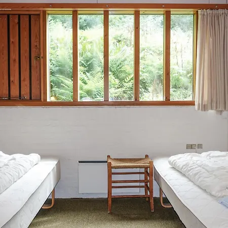 شقة 4 Bedroom Gorgeous In