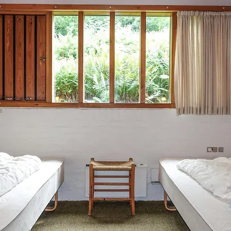 4 Bedroom Gorgeous In