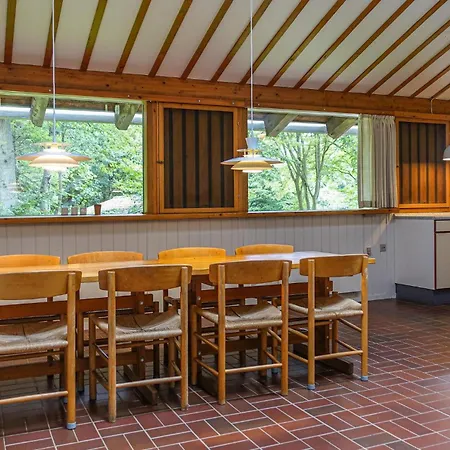 شقة 4 Bedroom Gorgeous In *