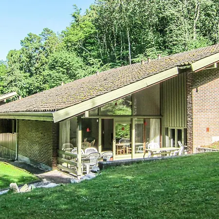 4 Bedroom Gorgeous In * Allinge-Sandvig